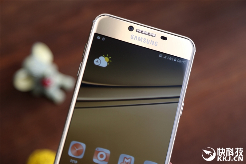2199元真誠中國特供！三星Galaxy C5深度評測