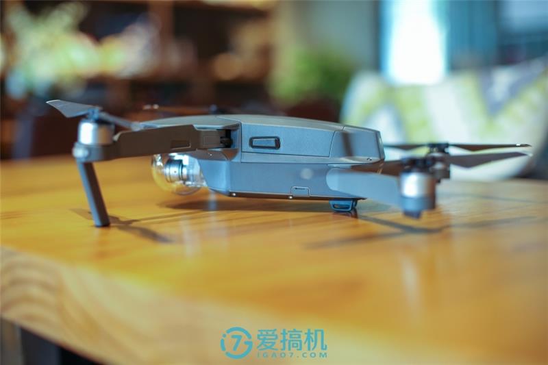 地球最強(qiáng)消費(fèi)無(wú)人機(jī)！大疆御Mavic Pro詳盡圖賞