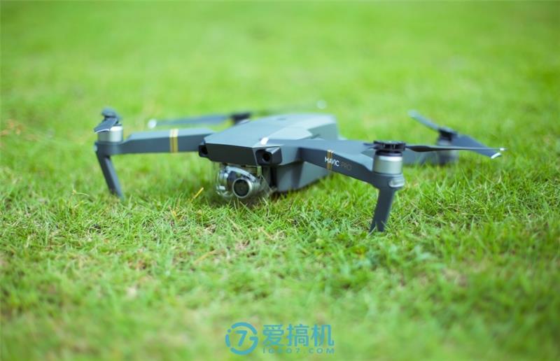 地球最強(qiáng)消費(fèi)無(wú)人機(jī)！大疆御Mavic Pro詳盡圖賞