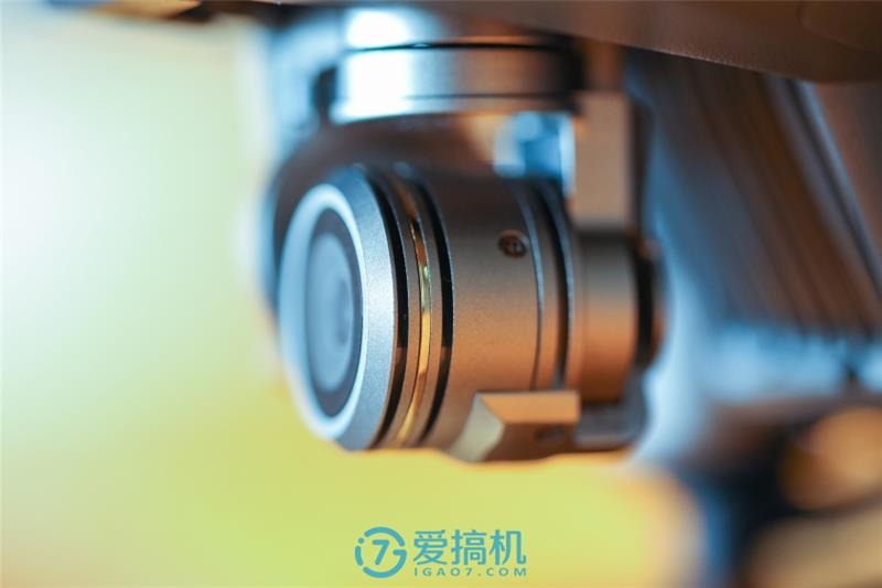 地球最強(qiáng)消費(fèi)無(wú)人機(jī)！大疆御Mavic Pro詳盡圖賞