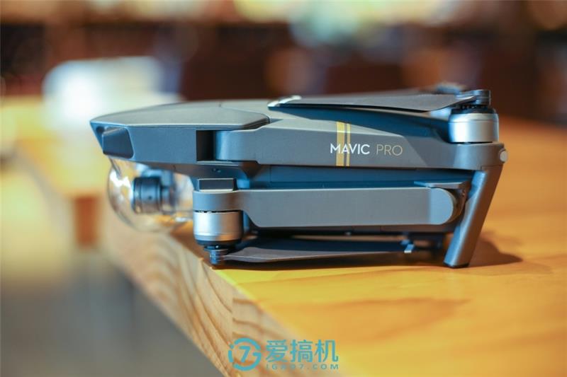 地球最強(qiáng)消費(fèi)無(wú)人機(jī)！大疆御Mavic Pro詳盡圖賞