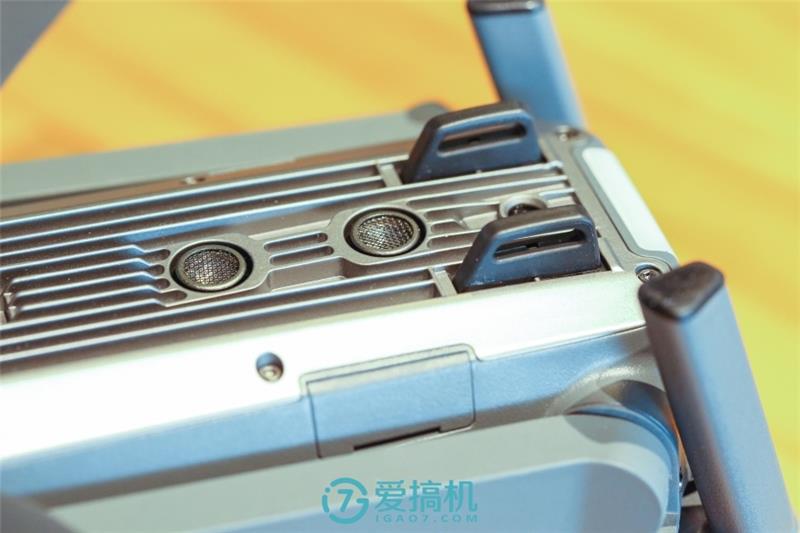 地球最強(qiáng)消費(fèi)無(wú)人機(jī)！大疆御Mavic Pro詳盡圖賞