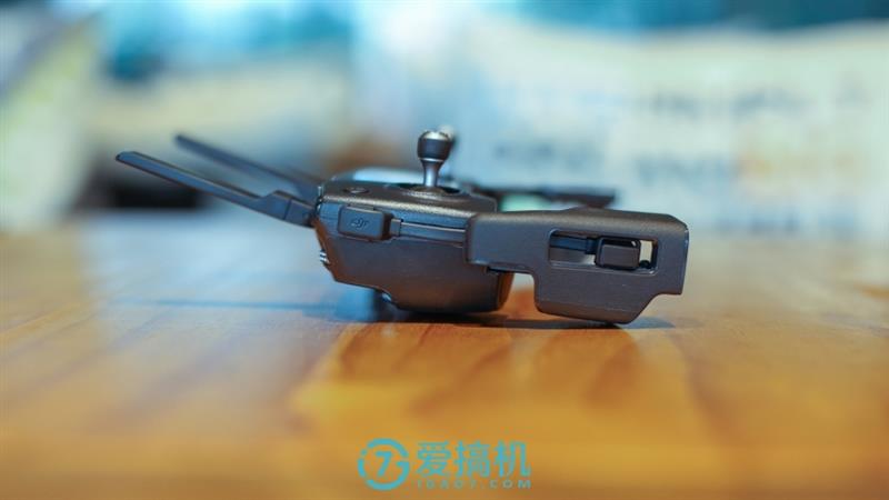 地球最強(qiáng)消費(fèi)無(wú)人機(jī)！大疆御Mavic Pro詳盡圖賞