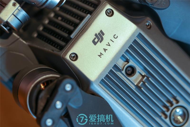 地球最強(qiáng)消費(fèi)無(wú)人機(jī)！大疆御Mavic Pro詳盡圖賞