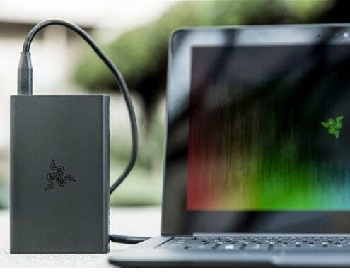 雷蛇推出旗下首款移动电源:12800毫安,支持笔记本充电