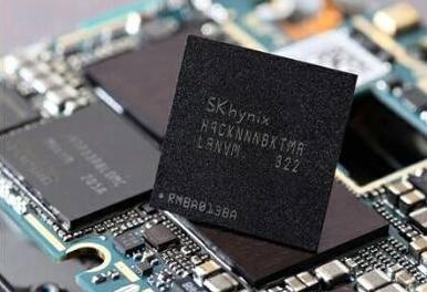 SK海力士8GB运存诞生今年旗舰手机或更多用上8G运存