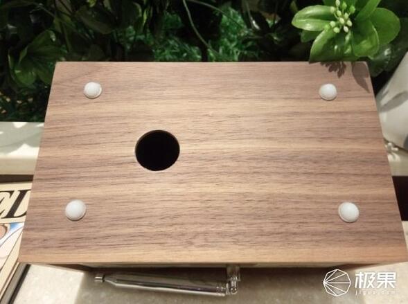 回味80年代!流金歲月M1BT藍牙音箱開箱體驗 yx11.jpg