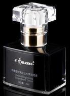 新品:芊墨細致亮膚杜松果調理液20ML