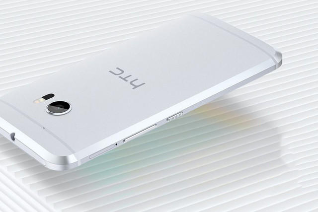 拿什么重拾信仰 HTC 10 lifestyle评测 