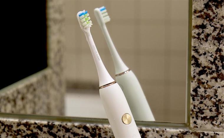 小米眾籌素士聲波牙刷X3使用體驗(yàn)：還能美白牙齒