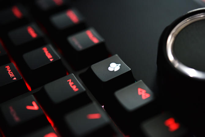 為啥不像小霸王 櫻桃MX9.0機(jī)械鍵盤評(píng)測(cè)