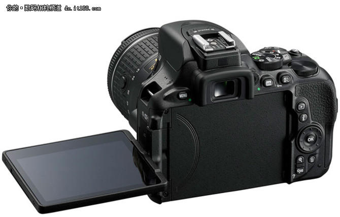 提升触摸屏性能 尼康正式发布D5600相机