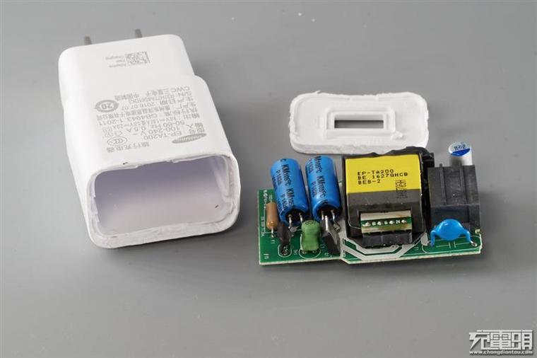 三星Note 7国行标配充电器全网首拆：大厂风范