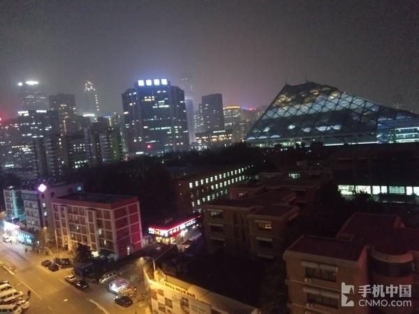 超多維SuperD D1評測:全部為了裸眼3D