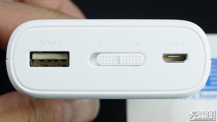 秒變移動電源！49元小米5號電池充電器拆解