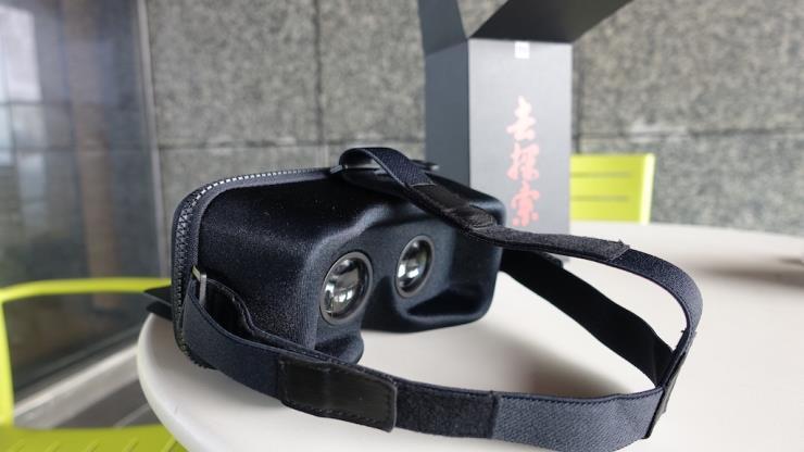 小米VR盒子玩具版體驗(yàn)：3分鐘1GB的視頻看不起