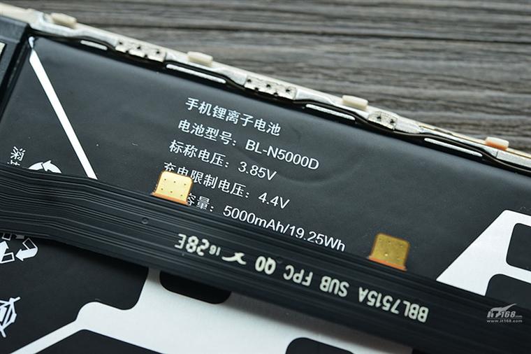 5000mAh內置安全加密芯片！金立M6拆解：2699元