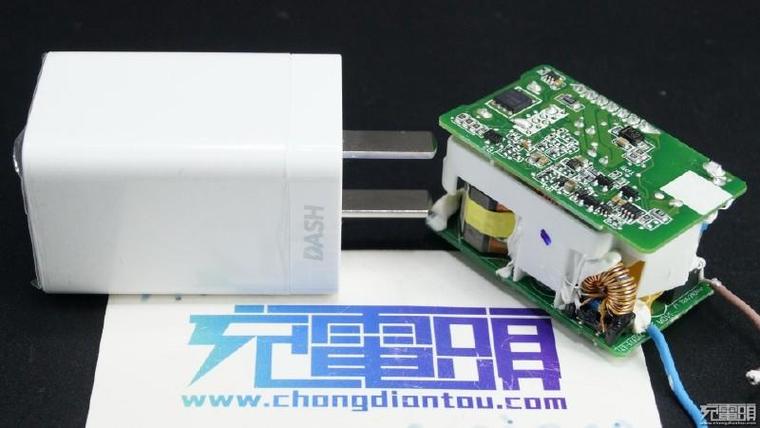 DASH極速閃充何方神圣？一加3充電器深度拆解