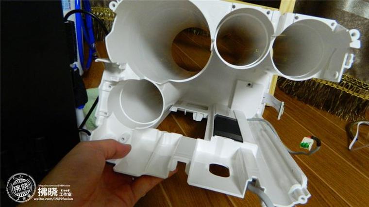 小米廚下式凈水器全拆解:做工精深 構(gòu)造雜亂 小米廚下式凈水器全拆解:做工精湛 構(gòu)造復(fù)雜