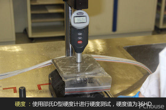 超強粘結不脫落 德高TTBIII型瓷磚膠評測