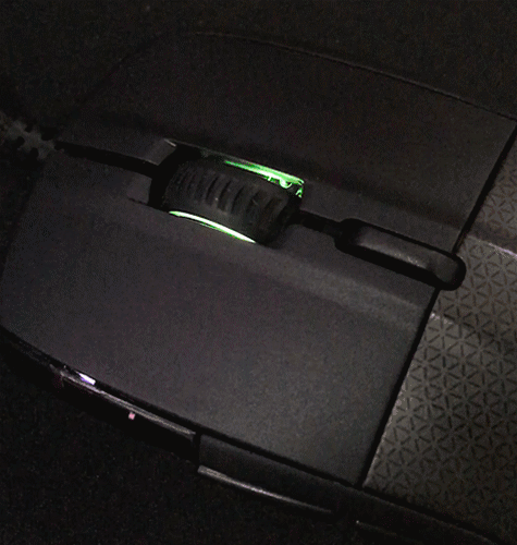 自帶OLED屏！賽睿最強鼠標Rival 700評測