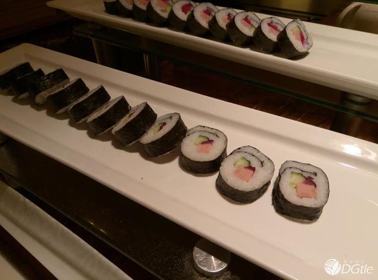 顏值加速度！599元魅藍3上手評測