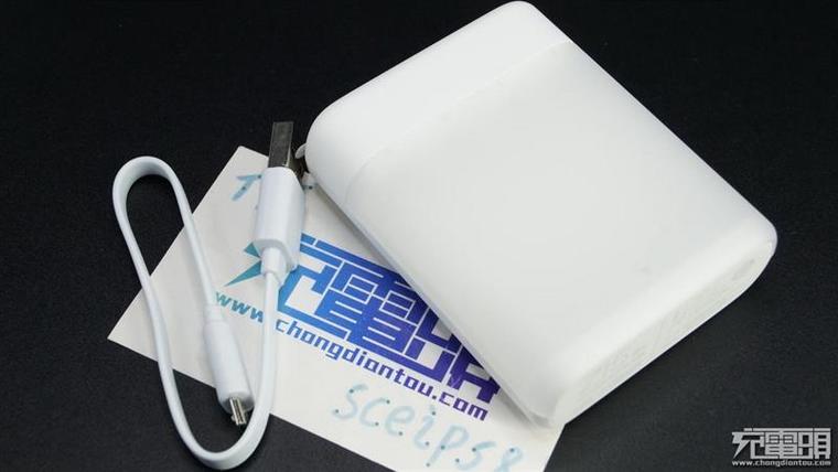 秒變移動電源！49元小米5號電池充電器拆解