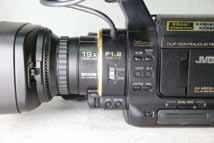 輕松扛起 高品質拍攝 JVC JY-HM95測評