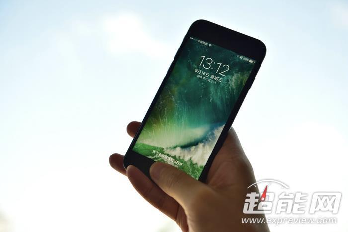 零售版國行iPhone 7評測：不買你會后悔！