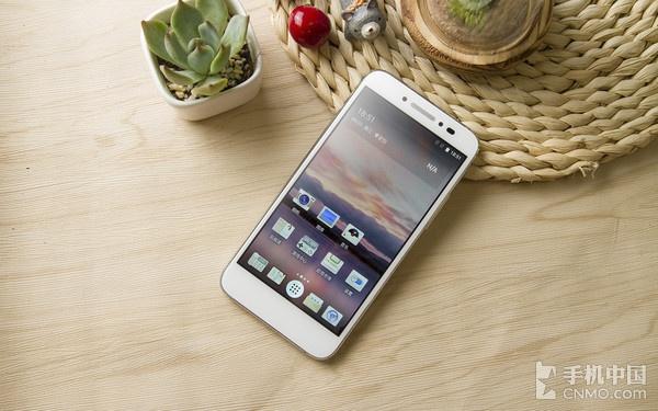 TCL 520評測:千元級美拍機體會如何?