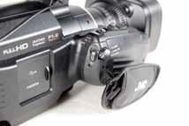 專業攝像機JVC JY-HM95 輕松扛起 高品質拍攝 JVC JY-HM95測評