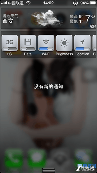 蘋(píng)果藍(lán)牙成擺設(shè)？iPhone的雞肋設(shè)計(jì)盤(pán)點(diǎn) 
