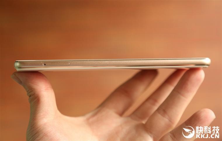 ZUK Z2 Pro旗艦版深度評測：0.05mm全球最窄黑邊！