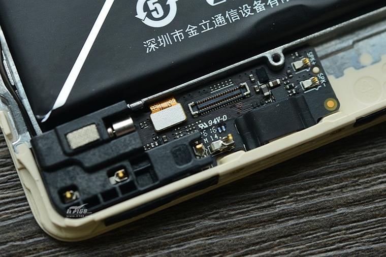 5000mAh內置安全加密芯片！金立M6拆解：2699元