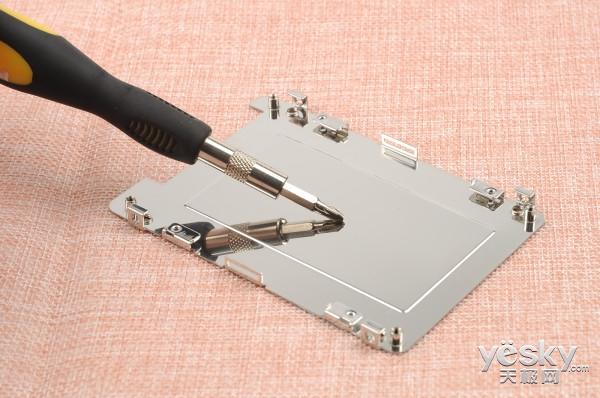 USB3.1+SATA3双接口 宇瞻AS720固态硬盘评测