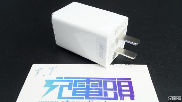 DASH極速閃充何方神圣？一加3充電器深度拆解