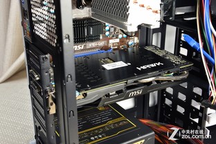 回歸主流玩家定位 AMD定制主機裝機解析 