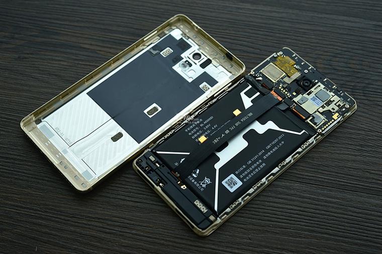5000mAh內置安全加密芯片！金立M6拆解：2699元