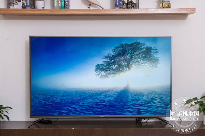 【圖片2】客廳電視迎來65英寸時代 微鯨65英寸4K電視體驗