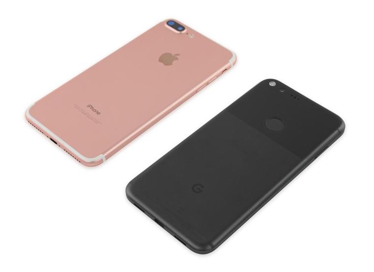 谷歌Pixel XL完全拆解：屏幕一下就廢了……