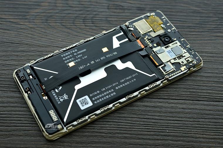 5000mAh內置安全加密芯片！金立M6拆解：2699元