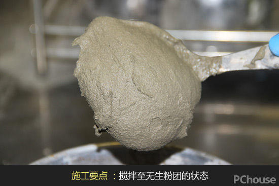 超強粘結不脫落 德高TTBIII型瓷磚膠評測