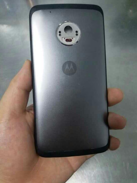 Moto神秘新機UI曝光 難道是Moto X續作？