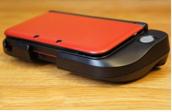 Nintendo 3DS XL Circle Pad Pro 游戏杆主站评测：真的只是大了一些而已？