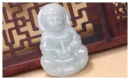 天然翡翠掛件-老坑冰糯種清雅淺綠均色雙面精雕慈悲辟邪觀音