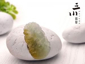 特價糯種天然A貨翡翠生肖兔吊墜