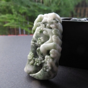 天然南陽獨(dú)山玉喜上梅梢吉祥掛件/獨(dú)玉綠白喜鵲梅花/獨(dú)玉花件/玉緣軒正品