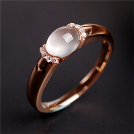 18K玫瑰金镶钻翡翠戒指--老坑冰种满水晶莹剔透细腻润泽细巧蛋面镶嵌戒指