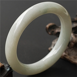 天然翡翠手鐲--老坑糯種清雅淺綠婉約秀雅經(jīng)典圓條鐲(53)