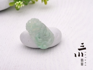 天然A貨翡翠生肖蛇